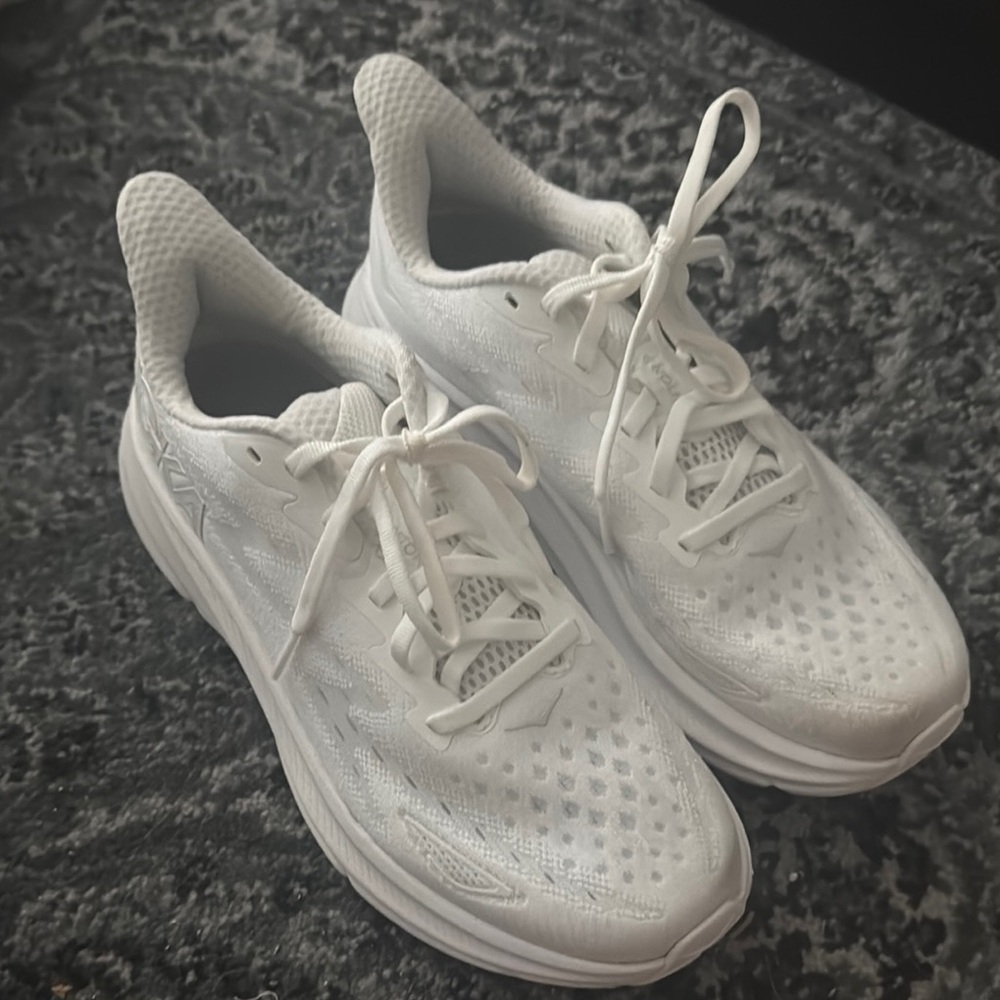 Hoka White Running Shoes W Clifton 9